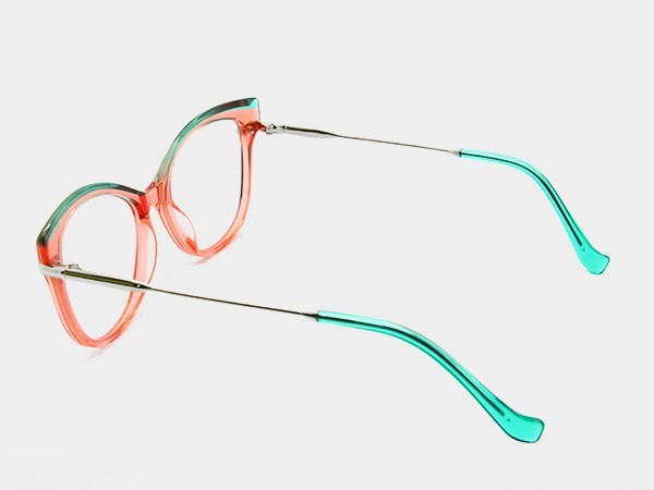 衍誠眼鏡常用的眼鏡定制材質解疑